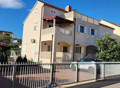 Zgrada u kojoj se nalazi apartman