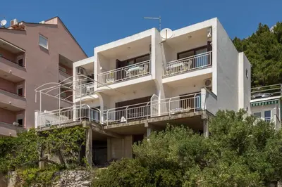 Zgrada u kojoj se nalazi apartman