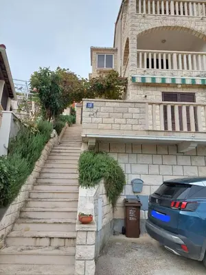 Zgrada u kojoj se nalazi apartman