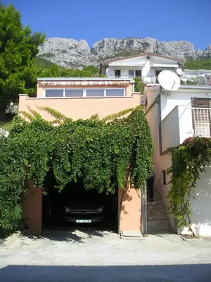 Pogled na planine ili pogled na planine iz apartmana