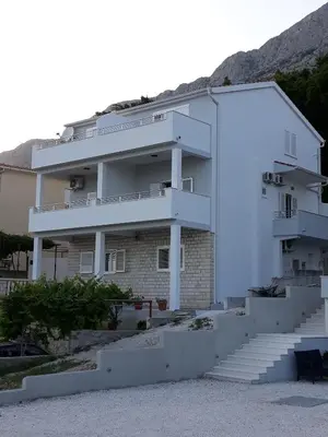Zgrada u kojoj se nalazi apartman