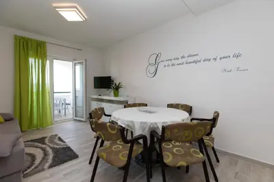 Tlocrt objekta Apartments by the sea Medici, Omis - 1046