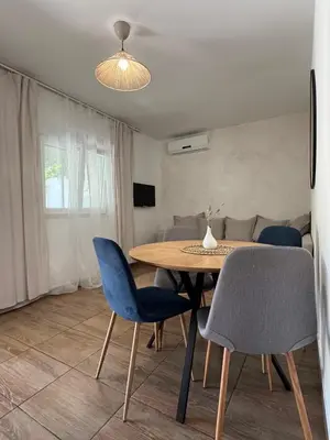 TV i/ili zabavni centar u objektu Laganini 2 apartment - 50 m from the sea