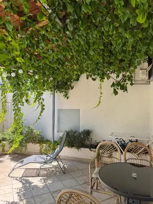 Vrt u objektu Laganini 2 apartment - 50 m from the sea