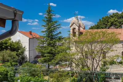 Vrt u objektu Apartments by the sea Sumpetar, Omis - 2808