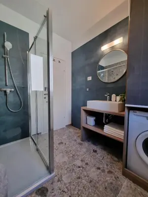 Kupaonica u objektu Apartments by the sea Duce, Omis - 2821