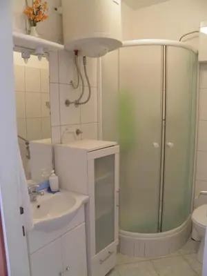 Kupaonica u objektu Apartments with parking space Mirca - Brac - 2838