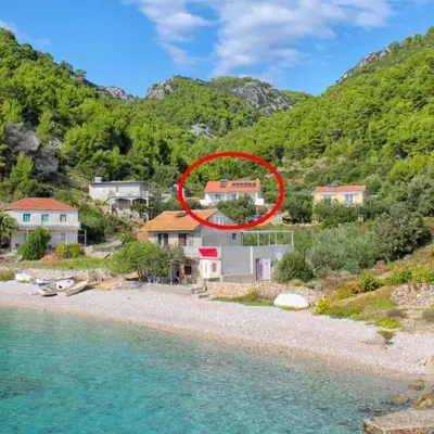 Seaside secluded apartments Cove Skozanje