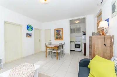 Kuhinja ili čajna kuhinja u objektu House Bojan