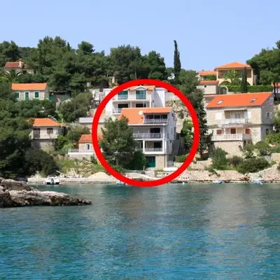 Apartments by the sea Basina