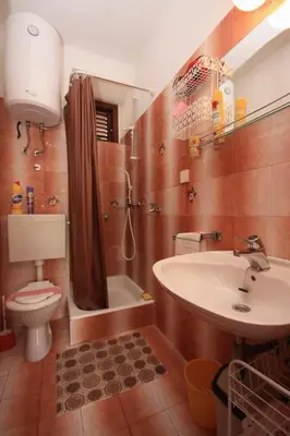 Kupaonica u objektu Apartments by the sea Milna, Brac - 5242