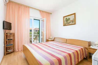 Krevet ili kreveti u jedinici u objektu Double Room Supetar 5658d