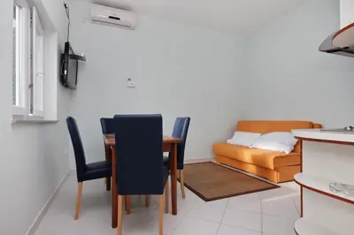 Tlocrt objekta Apartments by the sea Duce, Omis - 5987