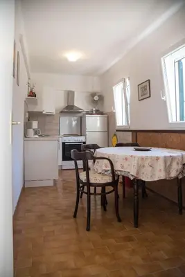 Kuhinja ili čajna kuhinja u objektu Apartments with a parking space Postira, Brac - 6049