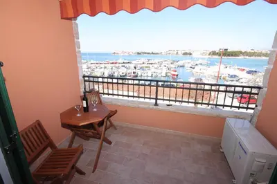 Tlocrt objekta Apartments by the sea Podstrana, Split - 7594