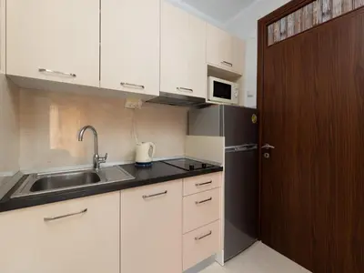 Kuhinja ili čajna kuhinja u objektu Studio Lončar-2 by Interhome