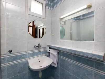 Kupaonica u objektu Apartment Lončar-3 by Interhome