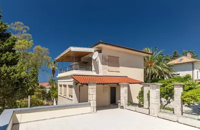 Zgrada u kojoj se nalazi apartman