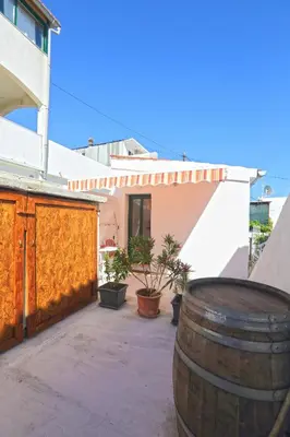Zgrada u kojoj se nalazi apartman