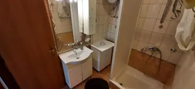 Kupaonica u objektu Apartmani Niki Hvar