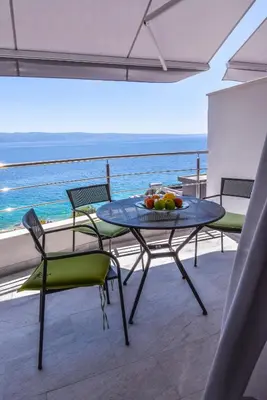Pogled na more ili pogled na more iz apartmana