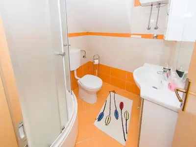 Kupaonica u objektu Apartments Anita-Triple room with terrace