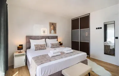 Krevet ili kreveti u jedinici u objektu 1 Bedroom Stunning Apartment In Hvar