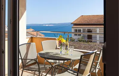 Tlocrt objekta Gorgeous Apartment In Duce With Wifi