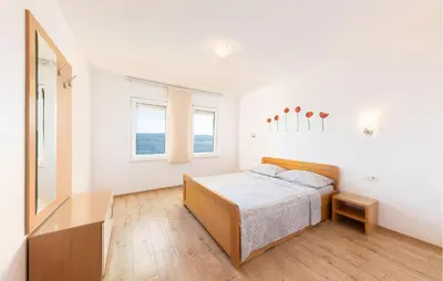 Tlocrt objekta Stunning Apartment In Duce With Wifi