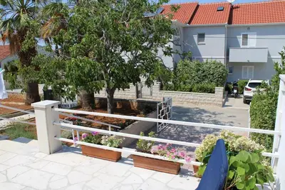 Vrt u objektu Apartments with parking space Supetar, Brac - 20219