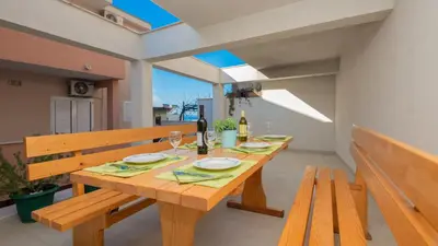 Tlocrt objekta Studio Apartman Erstic 6 - Baska Voda by Villas Guide