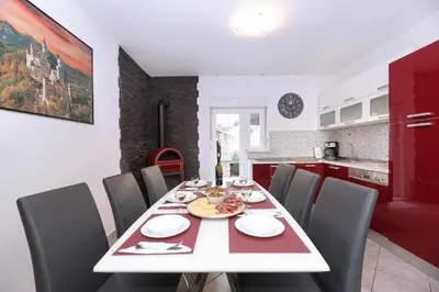 Tlocrt objekta Apartments with parking space Stobrec, Split - 24425
