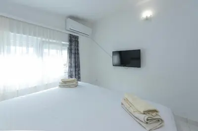 TV i/ili zabavni centar u objektu Apartmani Makarska 19