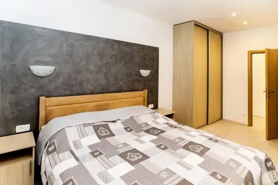 Krevet ili kreveti u jedinici u objektu Luxury apartment Lara shared pool