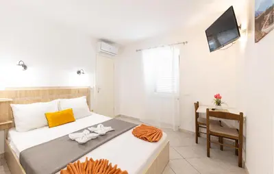 Krevet ili kreveti u jedinici u objektu 1 Bedroom Cozy Apartment In Baska Voda
