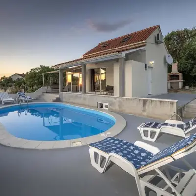 Villa Baras garden - house with pool