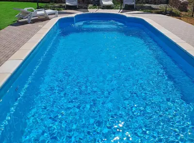 Bazen u objektu Nane Garden house with heated pool ili u blizini