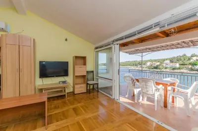 TV i/ili zabavni centar u objektu Apartments Ivo