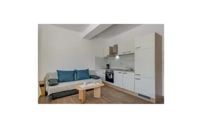 Kuhinja ili čajna kuhinja u objektu Beautiful Apartment In Omis