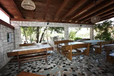 Restoran ili neka druga zalogajnica u objektu Apartments with parking space Dol, Hvar - 24122
