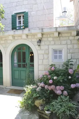 Fasada ili ulaz u objekt Stone cottage Lavandula