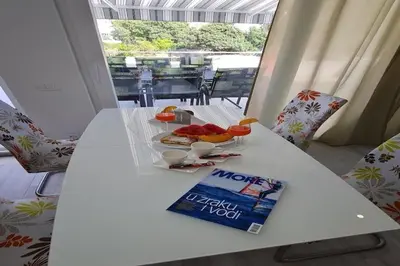 Hrana u apartmanu ili u blizini