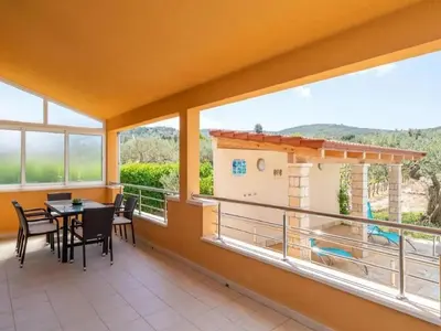 Balkon ili terasa u objektu Villa Jelena - Five Bedroom Villa with Swimming pool