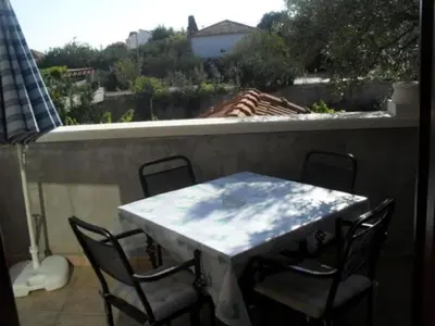 Balkon ili terasa u objektu Apartments White House - Two Bedroom Apartment with Balcony and Sea View 2