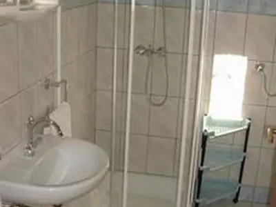 Kupaonica u objektu Apartments White House - Two Bedroom Apartment with Terrace 1