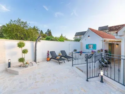 Balkon ili terasa u objektu Villa ADRIANA - Two bedroom Villa with swimming pool