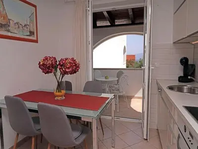 Kuhinja ili čajna kuhinja u objektu Apartment MARIJANA - Two bedroom Apartment with Terrace