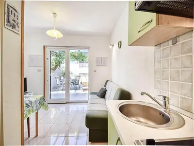 Tlocrt objekta Apartments Gracin - Superior One Bedroom Apartment with Terrace A2