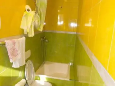 Kupaonica u objektu Beachfront Apartments Pla a - Two Bedroom Apartment A4