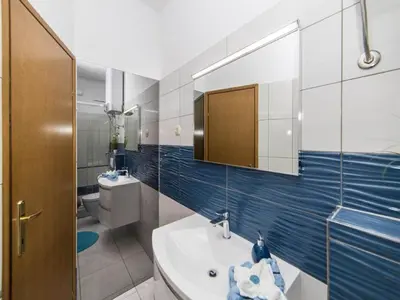 Kupaonica u objektu Apartments Tafra - One Bedroom Apartment